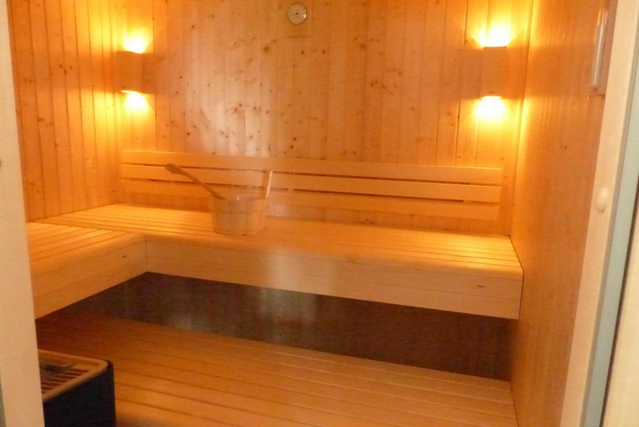 L'Alambic De L'Estuaire Bed & Breakfast Saint-Fort-sur-Gironde Bagian luar foto